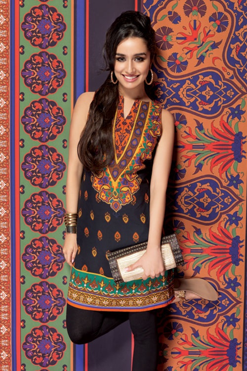 Tips To Select Beautiful and Appealing Indian Designer Kurtis